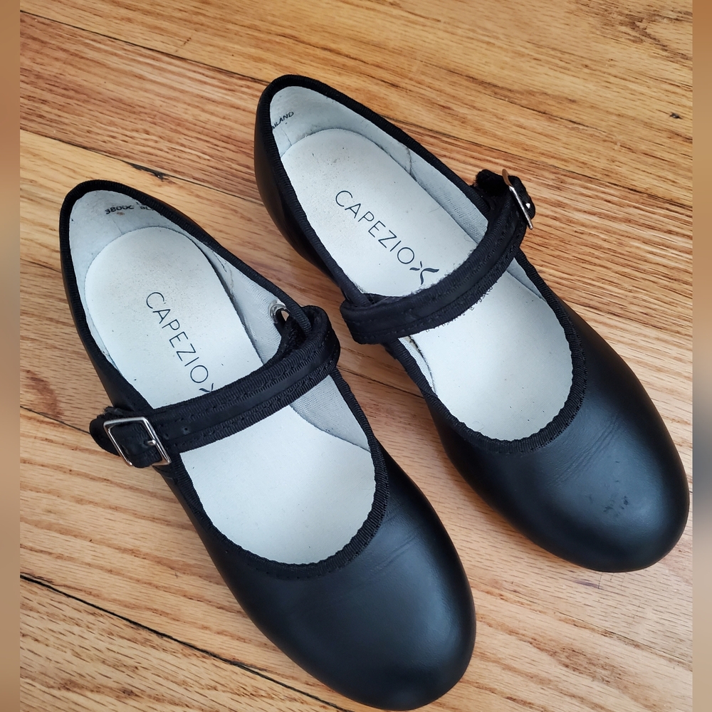 Capezio Kids Tap Shoes Size 13.5